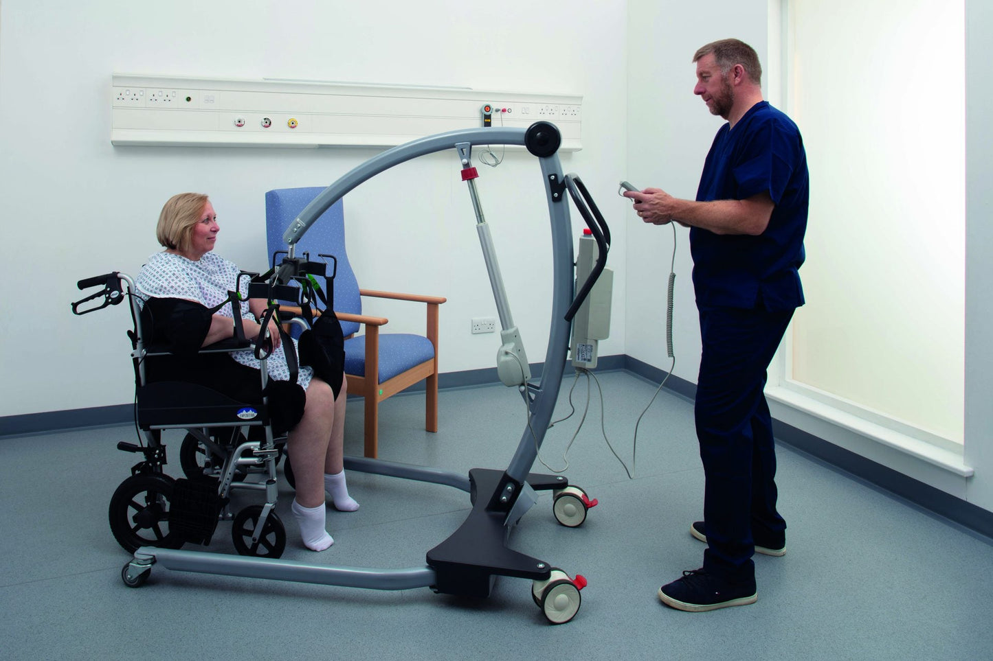Drive DeVilbiss Enhance 270 Electric Patient Hoist – 272kg