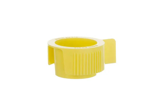 GBO EasyStrainer Cell Strainer with 100 µm pore size fitting standard 50 mL centrifuge tubes, shown in clear plastic packaging.