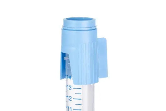 GBO EasyStrainer Cell Strainer, 40 µm small diameter, sterile, single-use laboratory device for cell filtration.
